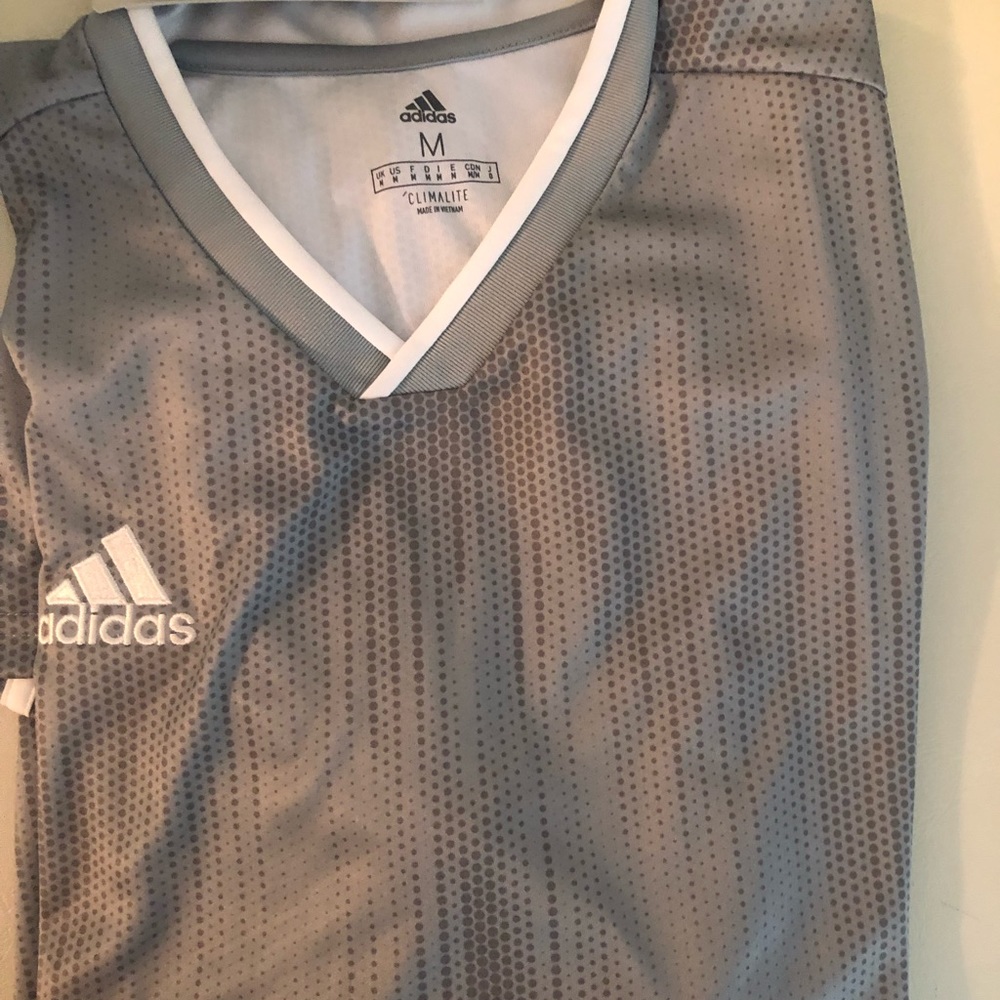 Adidas men shirt brand new